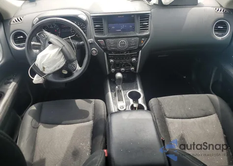 2018 Nissan Pathfinder S from USA, damaged, VIN 5N1DR2MM4JC639087